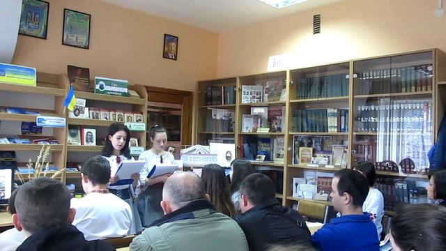 Корадіні Ірина "Так ніхто не кохав" (В.Сосюра), Івасюк Алесія «Старі фотографії на стіл розклади» смотреть онлайн