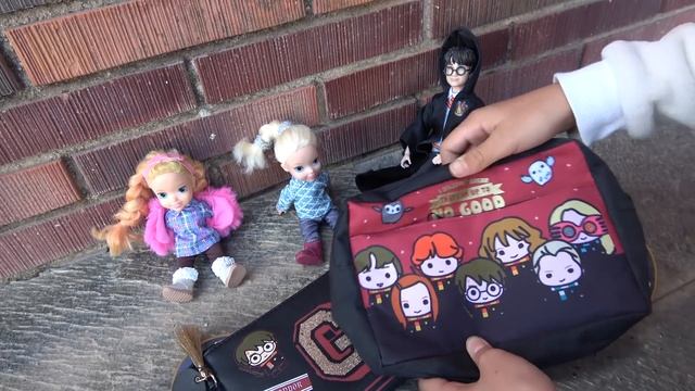 Elsa and Anna toddlers magic and games смотреть онлайн