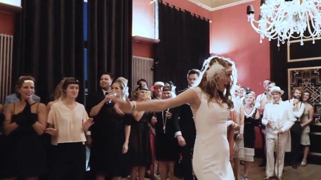 Great Gatsby style wedding dance 'A LITTLE PARTY NEVER KILLED NOBODY' смотреть онлайн