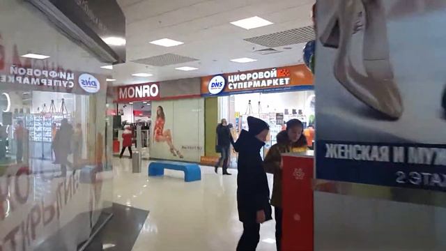 Видео входа ТРЦ Голден Парк смотреть онлайн