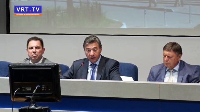 Ремонт дорог и дворов вступил в активную фазу. О результатах доложили на оперативном совещании. смотреть онлайн