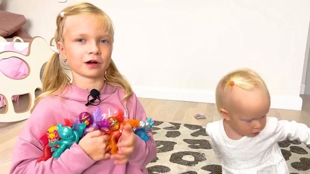 СОФИЯ И НИКА В АЭРОПОРТУ. СОФУНЬЯ ШАЛУНЬЯ