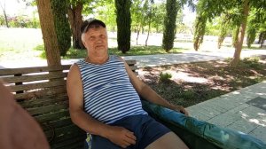 СКЛЕЕННЫЕ СТАРЫЕ КАДРЫ .