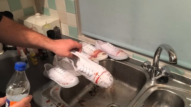 Crep Protect vs Liquiproof vs Sneaky Spray vs Shoe Juice (Side-by-Side Test / Comparison)