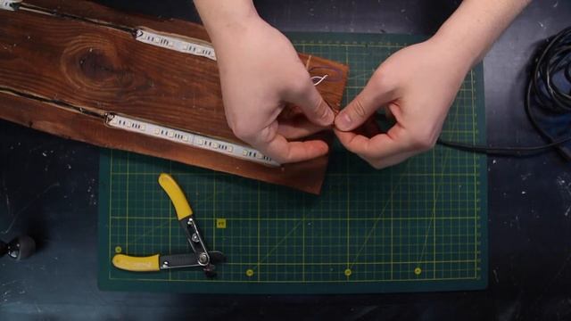 Свет для рабочего стола из старой доски смотреть онлайн