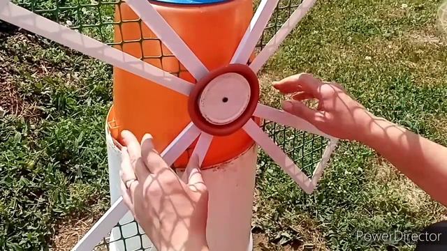 Декоративная мельница для сада своими руками. Прудик из автомобильной покрышки. Декор из мусора смотреть онлайн