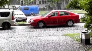 крупный град в Санкт-Петербурге. Июнь 2016