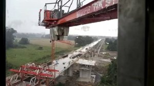 Крановщик во время шторма-грозы на башенном кране.Crane operator during a storm on tower crane!