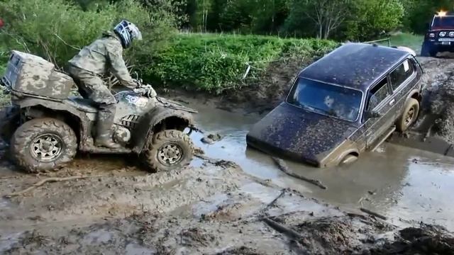 покатались по грязи !)) смотреть онлайн