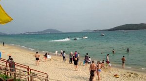 Sanya ( Санья - бухта Ялунвань)