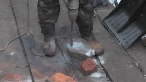 Гранит VS  Makita HM1203C