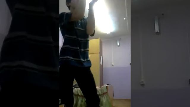 Пойду на "Танцы" смотреть онлайн