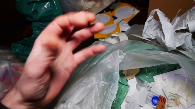 SOMEBODY BROKE into GAMESTOP and This is What I FOUND!!! Dumpster Dive Night #943 смотреть онлайн