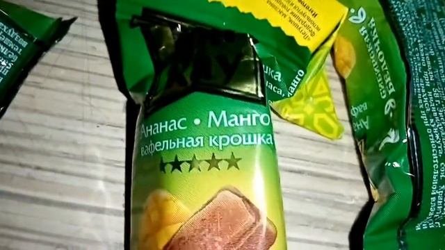 Собираю ручную кладь в самолет?