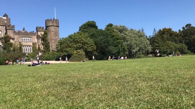 Malahide Castle ,Dublin Ireland смотреть онлайн