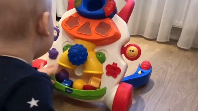 Обзор детской игрушки CHICCO  Музыкальный игровой центр "Ходунки" 2 в 1