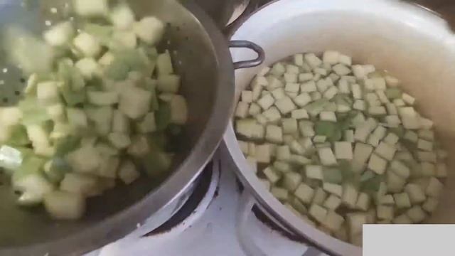 Как заморозить кабачки на зиму. Заморозка овощей #kitchen #freezing #cooking #vegetablemarrow #food