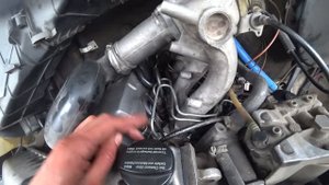 Снятие форсунок, развоздушивание топливной системы после снятия топливных трубок 601 д. Спринтер 90