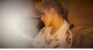 Кристен Стюарт в апартаментах Коко Шанель