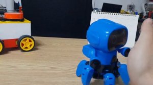 Tobby robot is cute  Интерактивный робот конструктор Tobby
