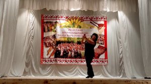 Танец с ложками