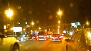 догнал ниссан так и неуспев перестроится