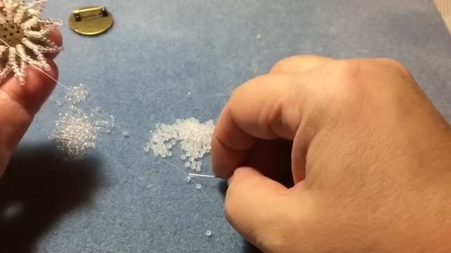 Брошь 