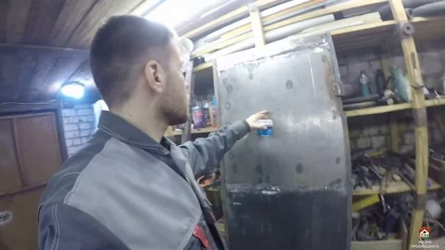 Кладовка в подвале многоквартирного дома