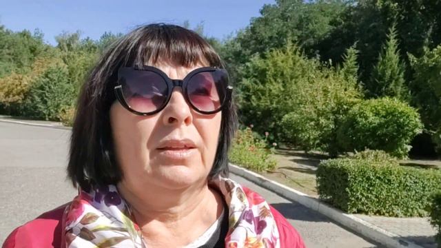 Кормили животных в парке санатория "Волгоград" смотреть онлайн