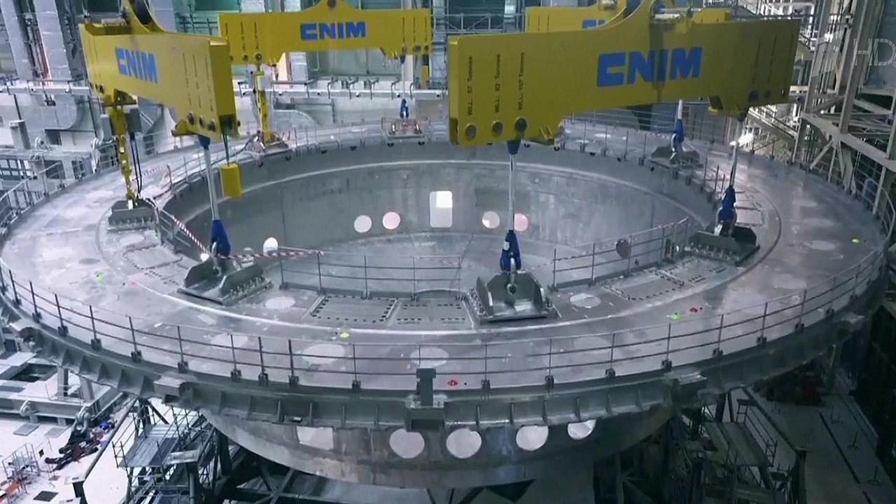 Во Франции дан старт строительству с участием России экспериментального термоядерного реактора ITER