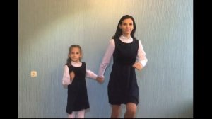 Мы с мамой танцуем вместе. Вместе весело шагать! Физ. минутка
