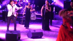 По горячему песку-Юлианна и Александр Марцинкевич