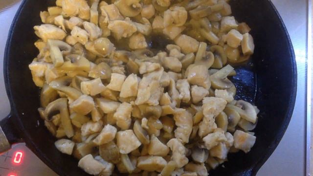 Куриная грудка с грибами в сырно-сливочном соусе" Вкусно и не дорого! смотреть онлайн