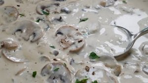 Рецепт насыщенного и сливочного грибного супа (лучше, чем в ресторане)