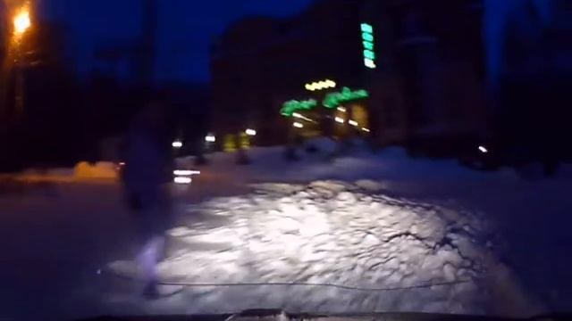 Dodge Caliber в снежной каше смотреть онлайн