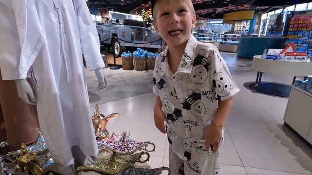 ЗДЕСЬ ОХОТА ОСТАТЬСЯ ЖИТЬ смотреть онлайн