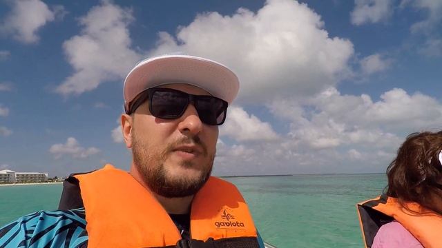 Куба (4 серия) Водные развлечения в отеле и Караоке смотреть онлайн