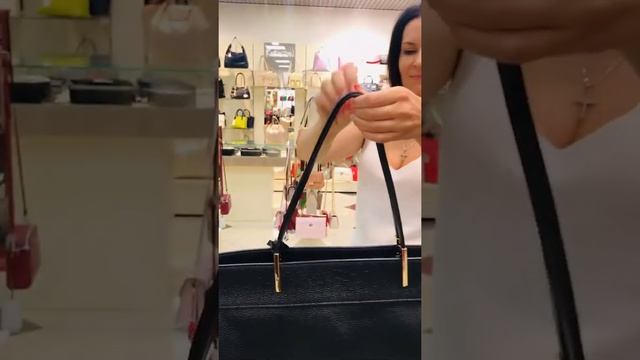 Женская кожаная сумка Ripani 9931OP.0003 Nero смотреть онлайн