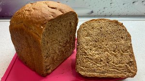 Очень вкусный злаковый хлеб из готовой смеси. Причины, по которым опадает хлеб в хлебопечке.