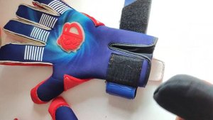 Як сушити воротарські рукавички?/ Как сушить вратарских перчатки?/