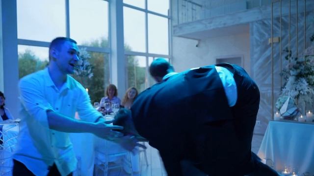 Сегодня самый важный день в нашей жизни. Я хочу, чтобы все знали, что в этот день,в эту секунду... смотреть онлайн