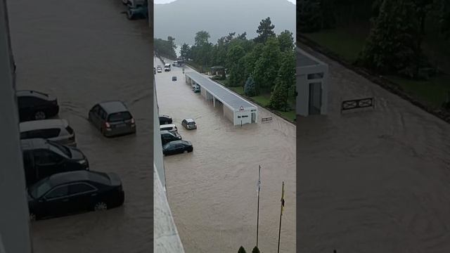 Абрау-Дюрсо подтоплен и без света