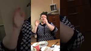 Анекдот про Вовочку. Наша мама вертолёт.
