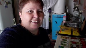 Деревенская жизнь //Я ,села ему на хвост , пришлось взять меня. //Поездка в город обзор покупок.