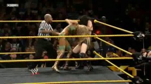 Paige vs. Summer Rae - NXT 01.05.2013