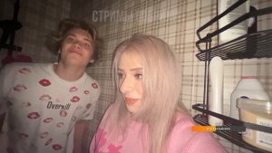 Брат Бобрихи и Света Соллар ЗАПЕРЛИСЬ В ВАННОЙ