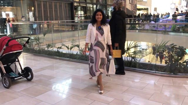 Apple Store in London || Iphone 12 Pro Max Surprise смотреть онлайн