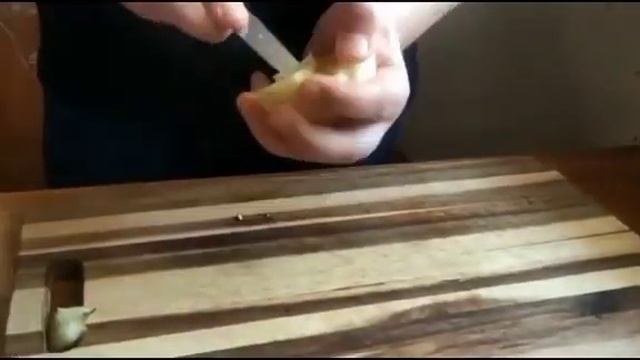 Шарлотка с яблоками-простой рецепт в духовке смотреть онлайн