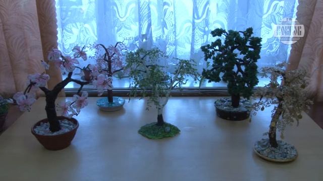 Выставка поделок – бисероплетения открыта в клубе рукоделия «Орлёнок» смотреть онлайн