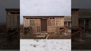 Хоз блок из поддонов своими руками